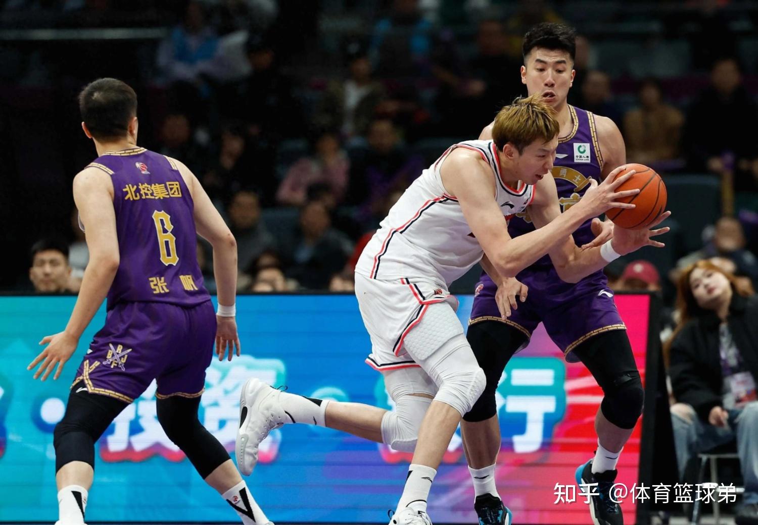 北京北控男篮惨败，遭逢两连败