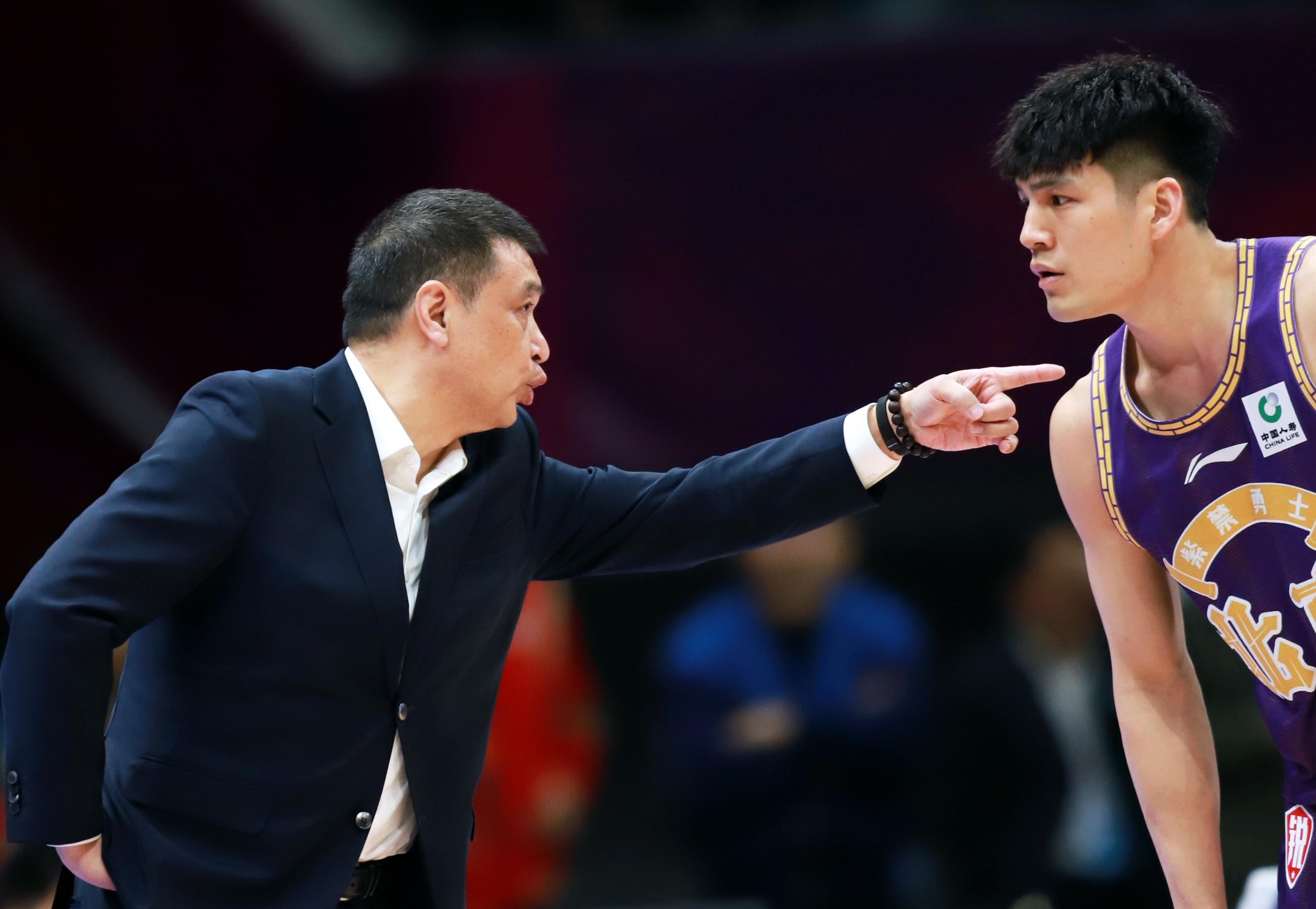 北京北控男篮惨败，遭逢两连败