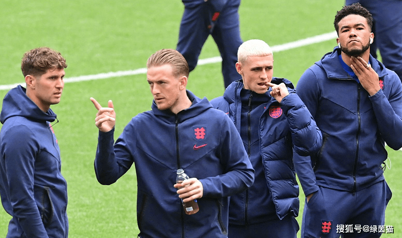 切斯特菲尔德在最新的英格兰足球赛中夺冠 切斯特菲尔德在最新的英格兰足球赛中夺冠