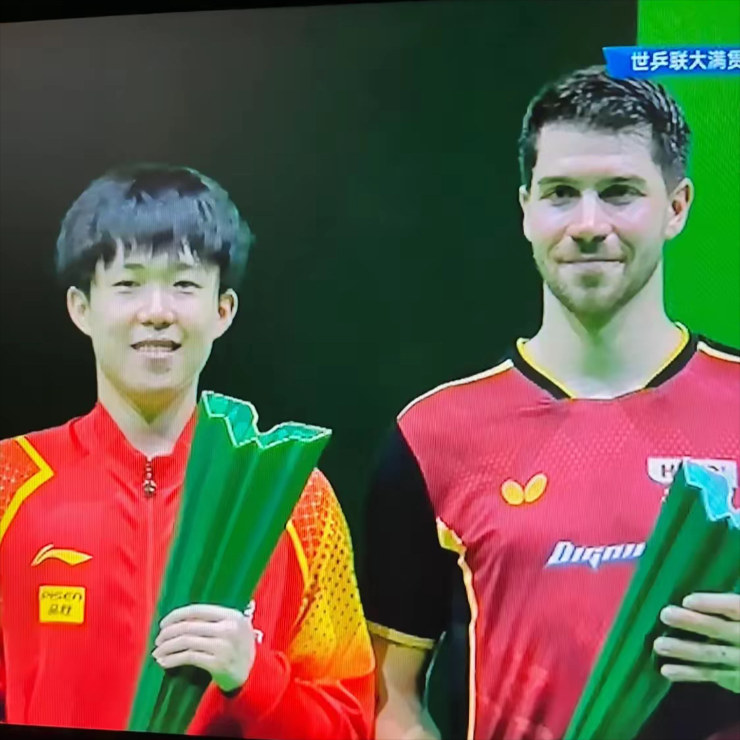 包含法国乒乓球队强势韩国乒乓球队，奥恰洛夫惊艳世界的词条