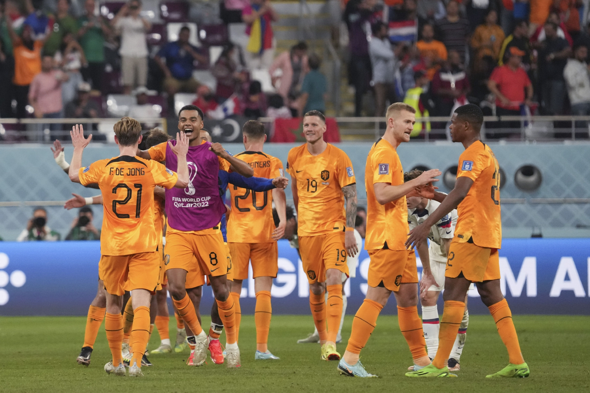 阿根廷力克克罗地亚，博格巴完成帽子戏法