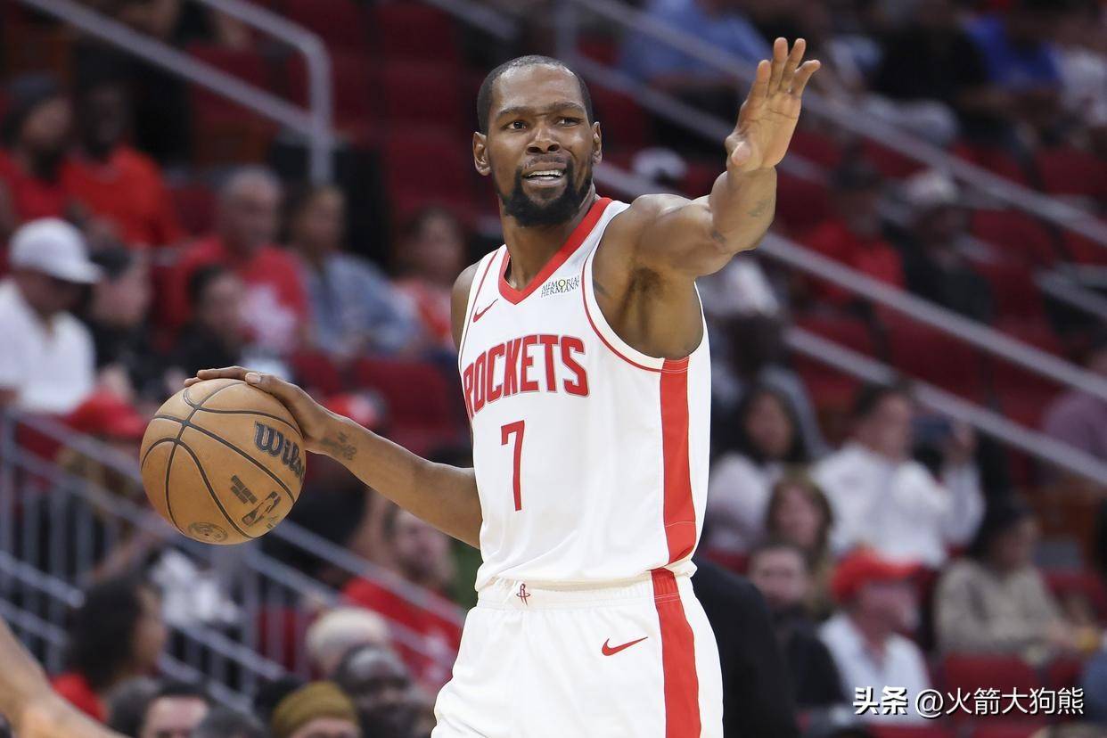 开云平台-关于火箭前锋分心！保罗担任暂代教练带领球队征战的信息