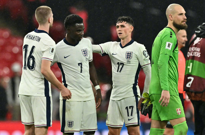 包含爱沙尼亚客场战胜塞尔维亚，成功晋级欧锦赛四强的词条