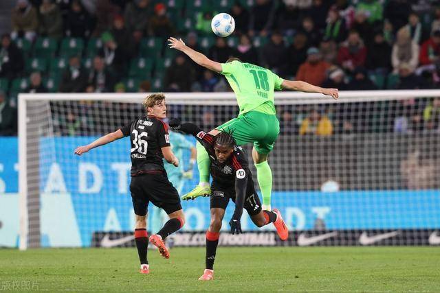 沃尔夫斯堡大比分战胜对手，发挥出色的简单介绍