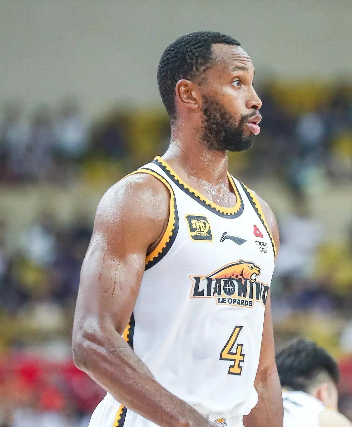 决赛中球员表现出色，领先一定分数