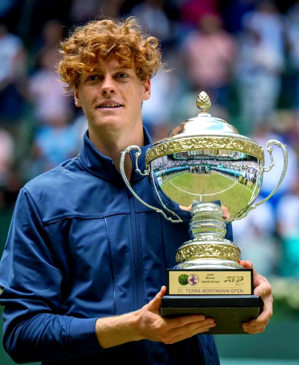 温网险胜联合杯,辛纳惊艳四座 温网险胜联合杯,辛纳惊艳四座