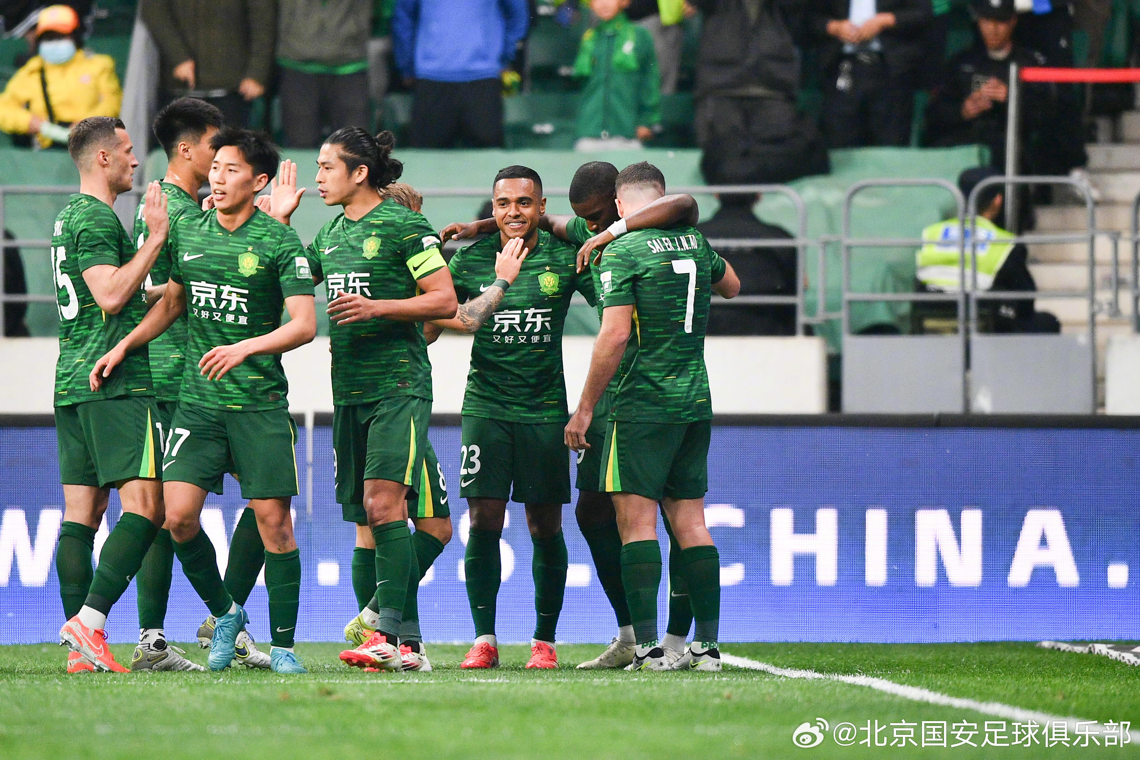 北京国安客场不敌河南建业，连续失利的简单介绍