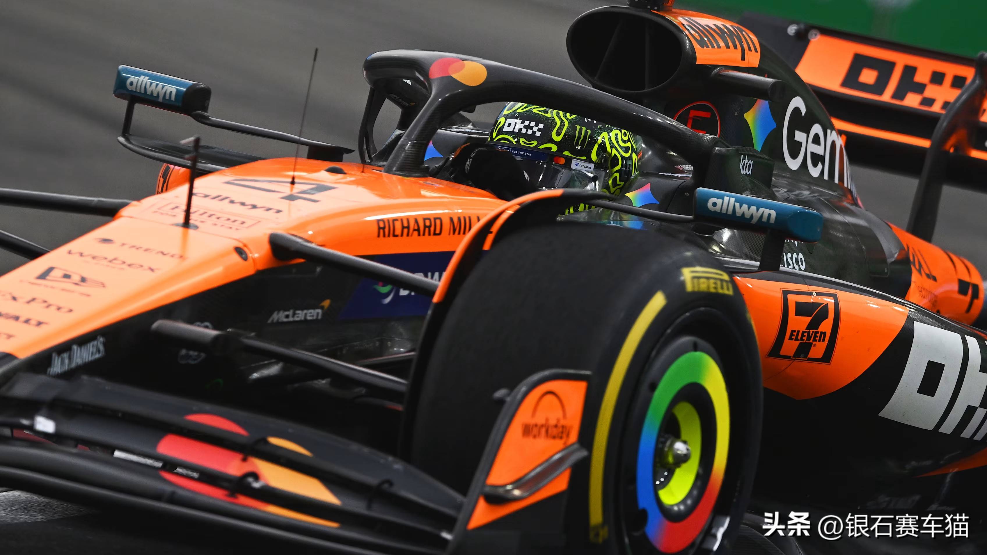 红牛二队鏖战迈凯伦,拉塞尔惊艳四座的简单介绍 红牛二队鏖战迈凯伦,拉塞尔惊艳四座的简单介绍