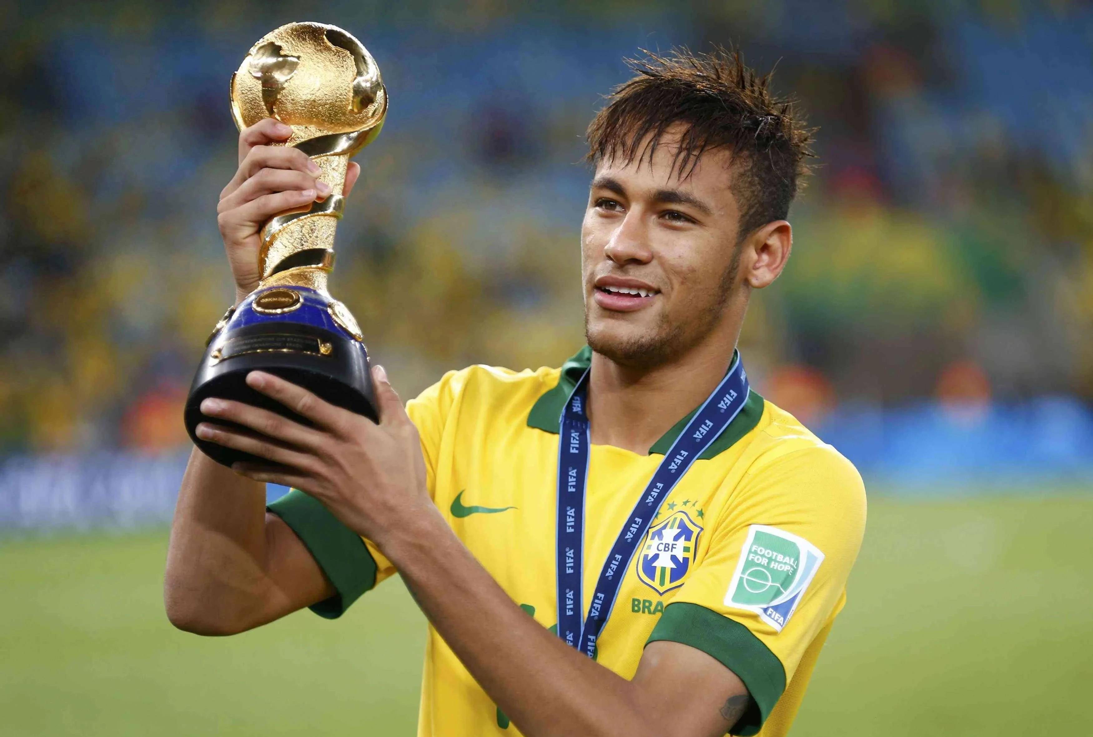 关于波兰绝杀莱比锡红牛，内马尔高光表现的信息