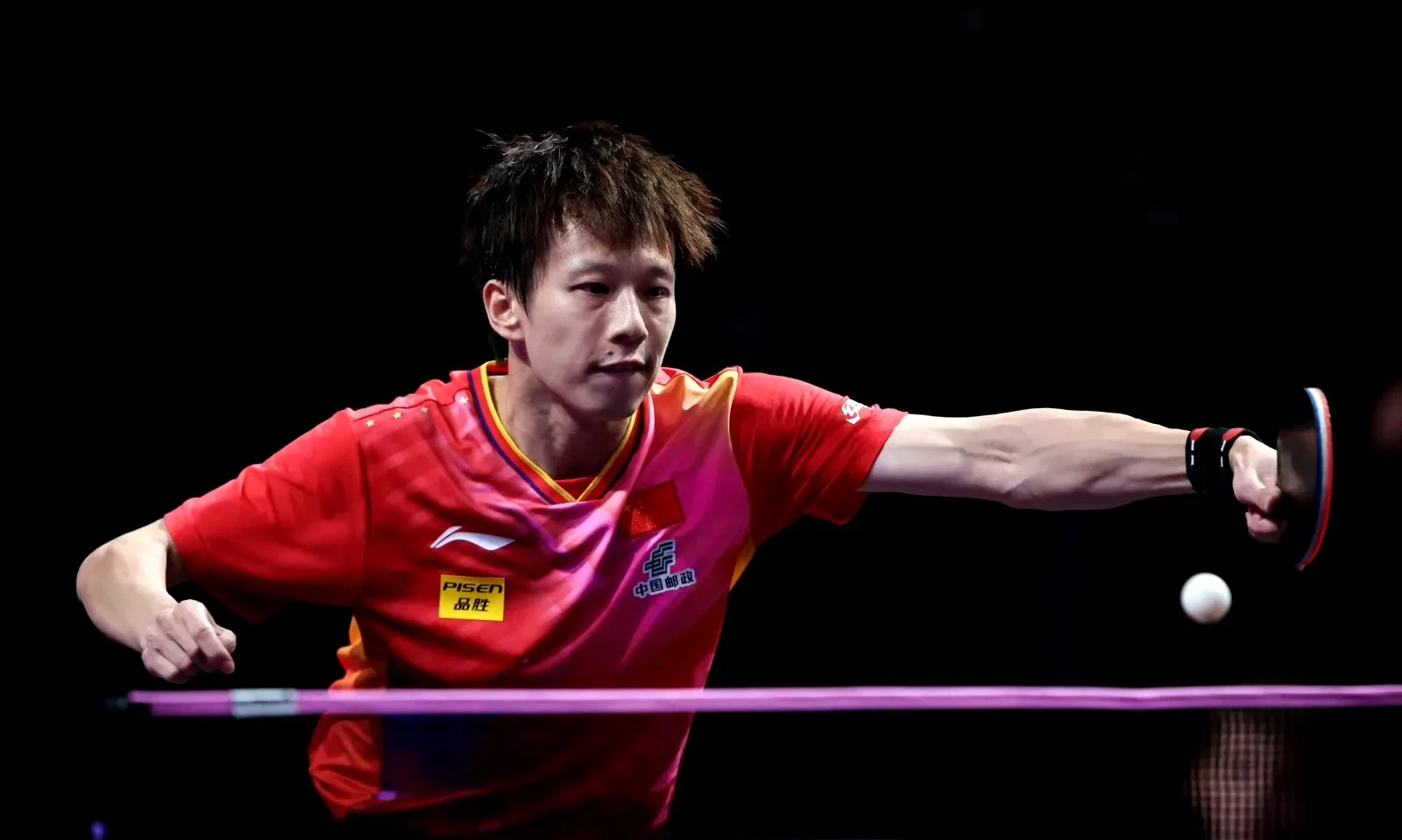 关于英国乒乓球队强势奥地利乒乓球队，奥恰洛夫统治全场的信息