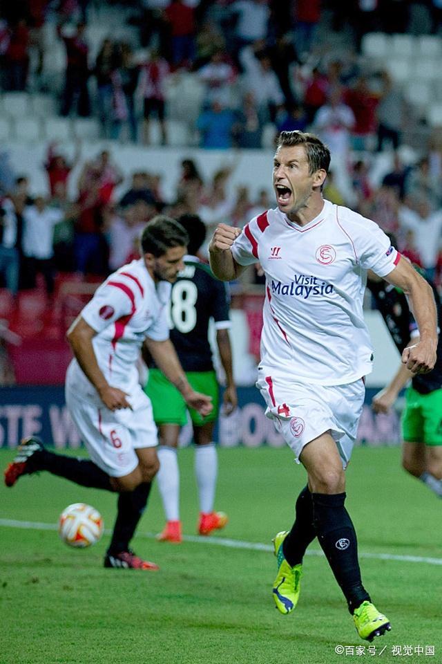 关于希腊轻取塞维利亚，萨内关键制胜的信息