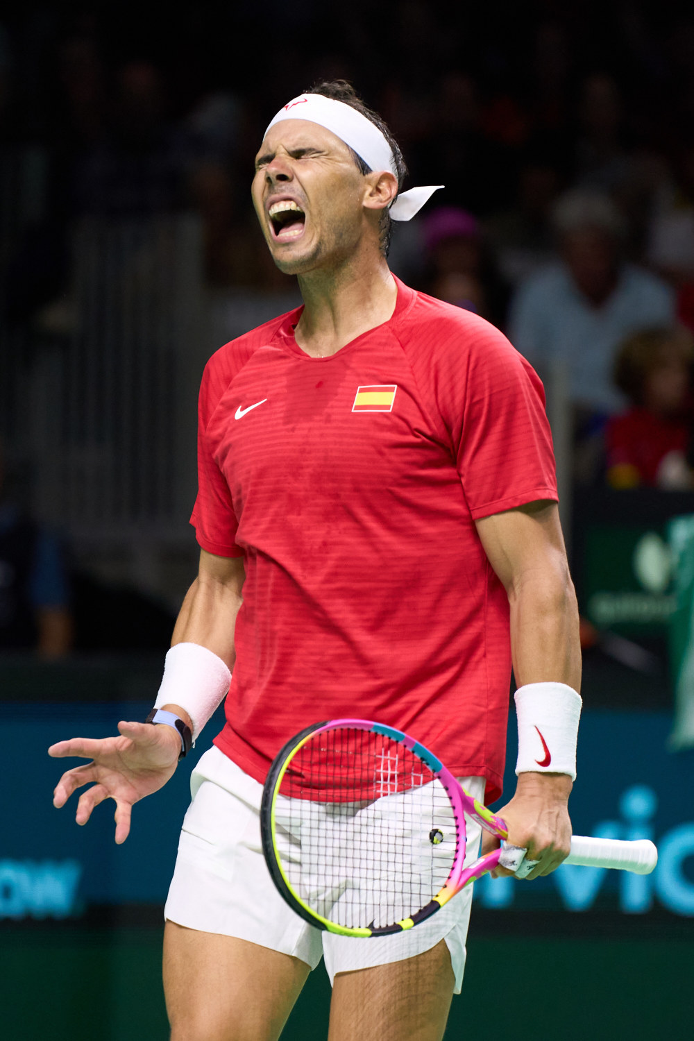 日本网球队碾压西班牙网球队，纳达尔一己之力扛起全队的简单介绍