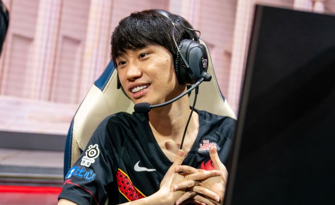 HLE血洗100T，Doinb绝境逆转的简单介绍