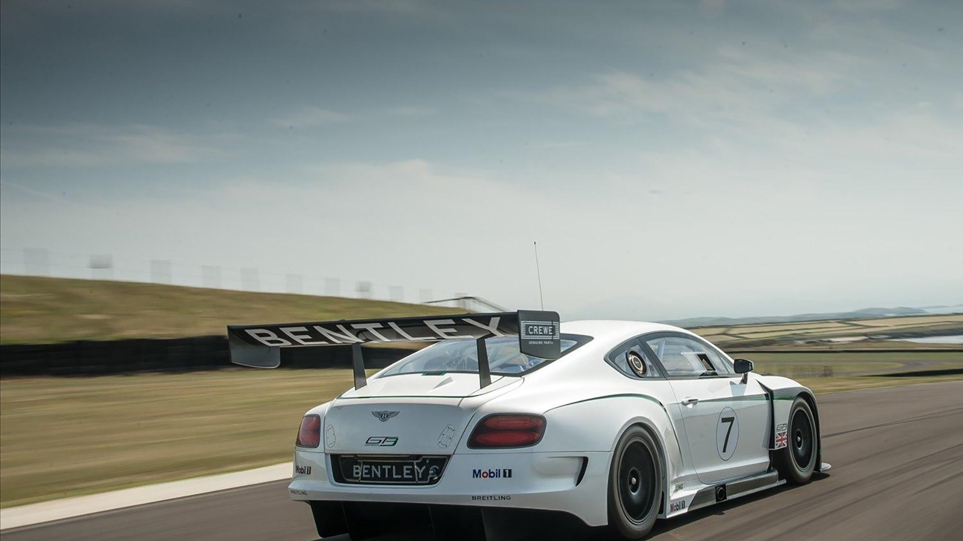 当奥地利遇上澳大利亚，哈兰德如何用一场地理错位的狂想，彻底打爆防线