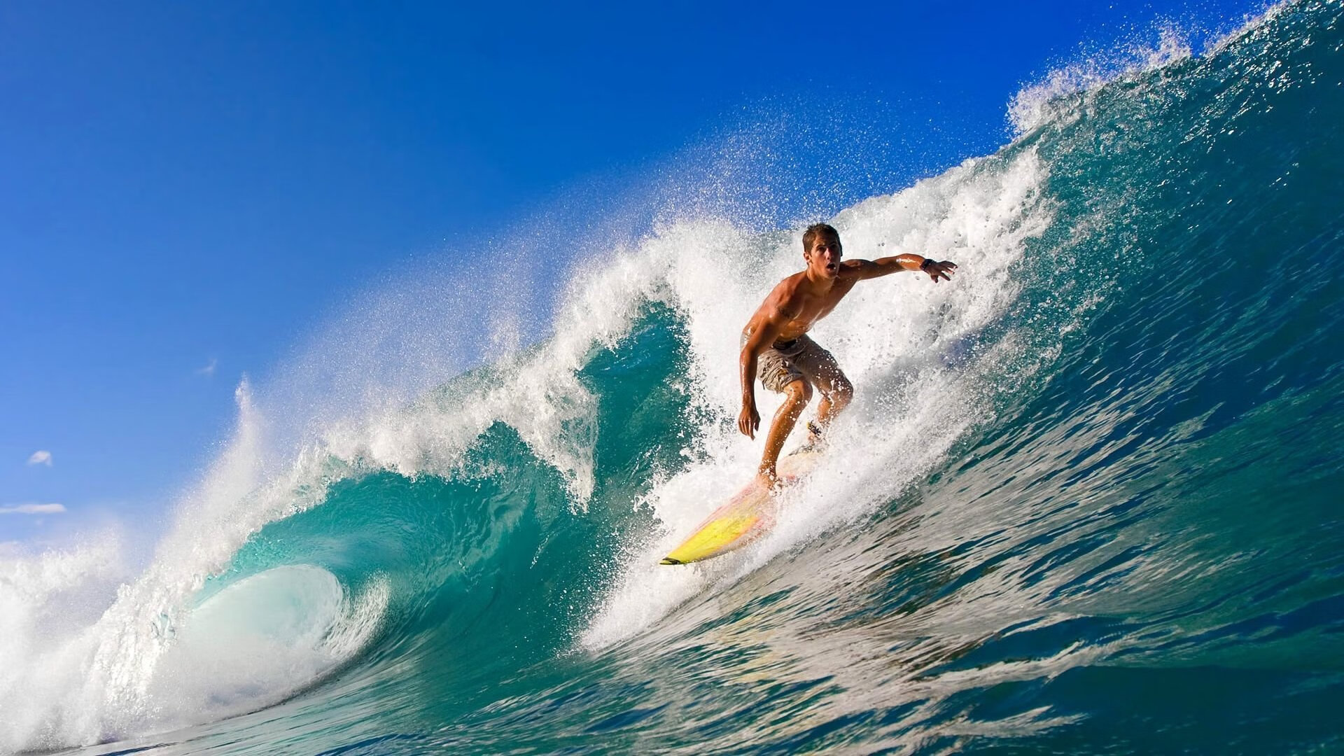 绿茵场与乒乓台的双重奏，英格兰轻取德国，许昕统治全场