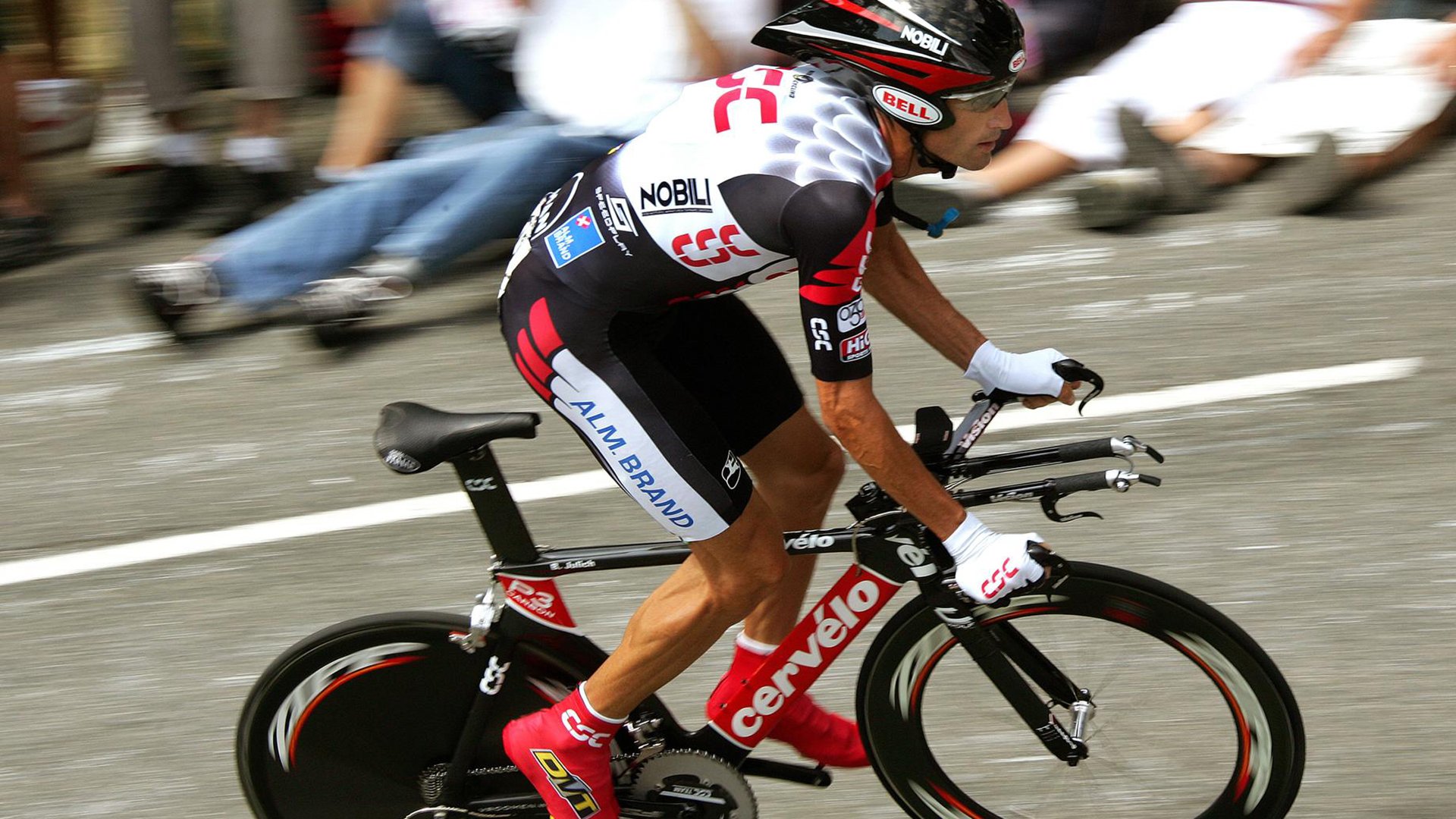 利拉德终场绝杀封神，开拓者力克76人显露冠军相